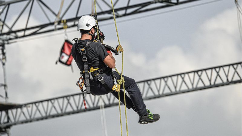 Aggiornamento Lavoratori Addetti ai Sistemi di accesso e Posizionamento Mediante Funi